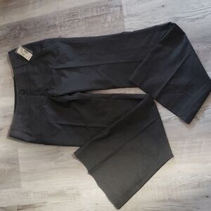 Nwt Maurices grey dress pants 3/4